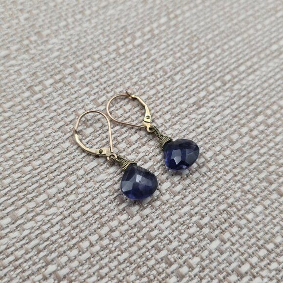 Gold Tone Iolite Faceted Stone Dangle Earrings A6394 - Picture 3 of 5